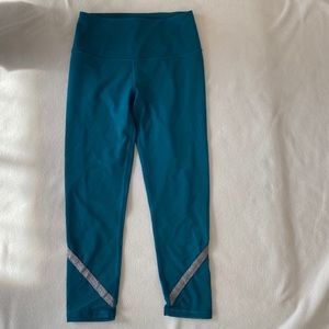 Victoria Sport cropped leggings